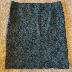 Forever 21 pencil skirt black and green decorative
